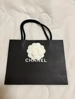 CHANEL ショップ袋 カメリア付き - メルカリ