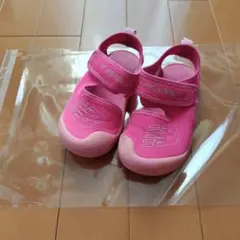 New Balance サンダル ピンク キッズ 16センチ