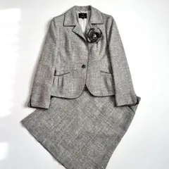 美品✨️23区 シルク混 ラメ ツイード セットアップ コサージュ付 M