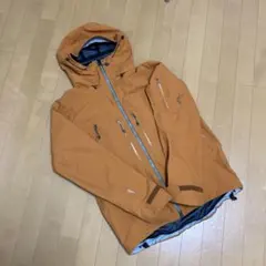 Item thumbnail for item 82fb26eb-7693-4730-b650-f631540dd41c