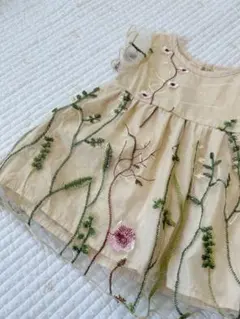 ベビードレス　ベビーワンピース　夏ドレス 花柄　刺繍　チュール　80センチ