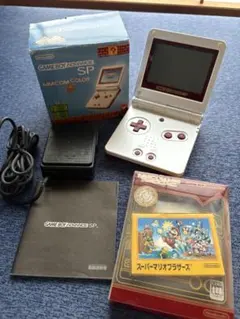 Nintendo Game Boy Advance SP 本体 ファミコンカラー