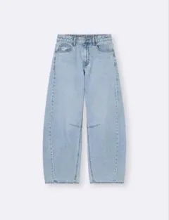 GU バレルレッグジーンズ　標準丈　Sサイズ