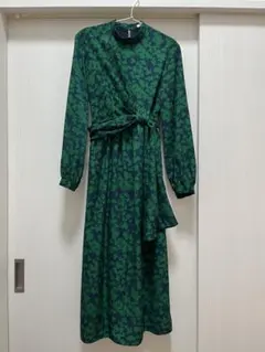 SLY 花柄長袖ワンピース 緑色