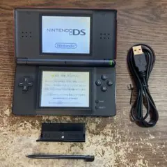 ☆充電器付き☆Nintendo ニンテンドーDS Lite クリムゾンブラック②