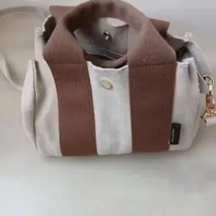 Item thumbnail for item de26b5f9-4b64-4f1d-ad02-65da9636db5b