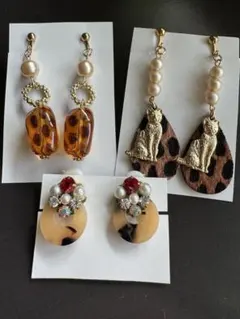 ハンドメイドイヤリングセット【１】