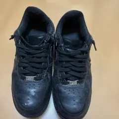 Nike Air Force 1 ブラックスニーカー