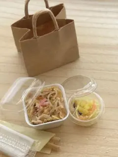 ハンドメイド　ミニチュア　フェイクフード　テイクアウト牛丼セット