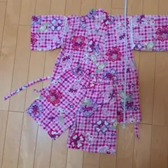 美品　夏満喫セットジュエルペット　甚平１２０センチ　おまけ水着上のみ130センチ