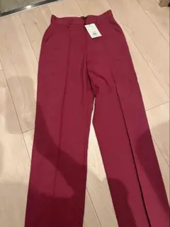 EMODA ピンタックストレートパンツ　新品未使用タグ付きのサムネイル