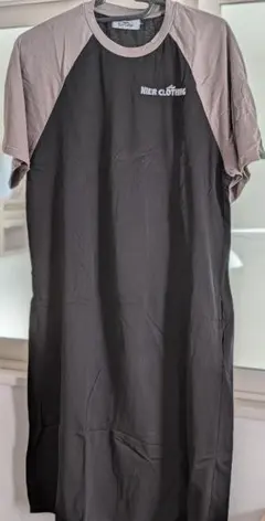 ↓値下げ↓NieR Tシャツワンピースバックプリント　新品、未使用