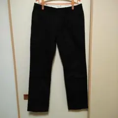 ユニクロ　ネイビー　ストレートレッグ チノパン