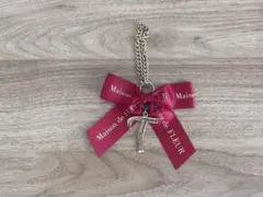 Maison de FLEUR イニシャルチャーム Tのサムネイル
