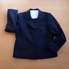 Item thumbnail for item 09f4e538-e0c3-4b10-895b-7f682b2d003f