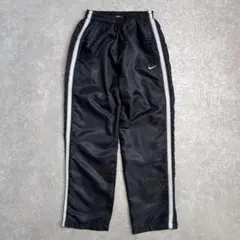 【極美品】NIKE ナイキ サイドライン ナイロンパンツ 秋冬用 ブラック S