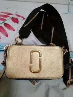 MARC JACOBS ショルダーバッグ ゴールドのサムネイル