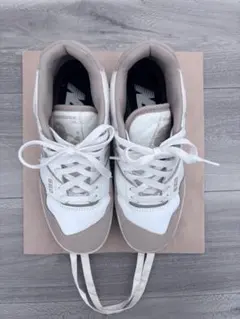 New Balance BB550NEOC 24.0cm ホワイト/ベージュ