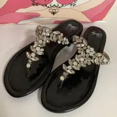 rady ビジューフラットサンダル　ブラック　ビーチ