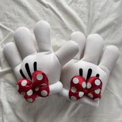 ミニーマウス 手型キャップ