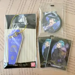 ツイステ●フロイド●ルームキーチャーム、ウエハースカード、缶バッジ