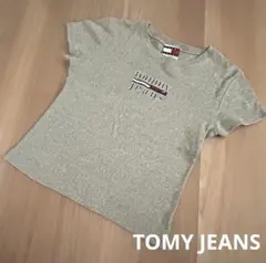 トミージーンズ！グレーTシャツ　130cmくらい