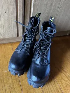ブラック レースアップブーツ 厚底のサムネイル