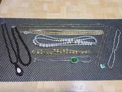 ネックレスのまとめ売り