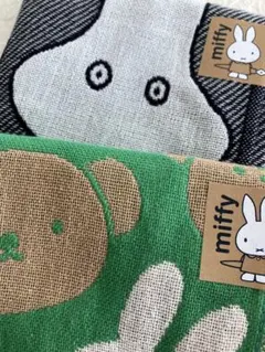 2枚⭐︎ミッフィー 三重ガーゼハンカチ びっくりおばけ　タオルハンカチ