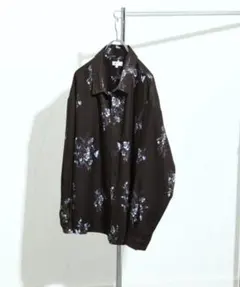 nilway 総柄トロミ長袖オーバーサイズシャツ/柄シャツのサムネイル