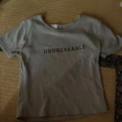 UNBREAKABLE ロゴ 半袖 Tシャツ グレー