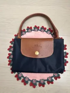 Item thumbnail for item 7a3866f7-08b6-4045-b568-4f748ed0c0b3