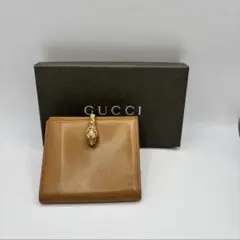 GUCCI 二つ折り財布