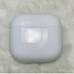 美品 ケース付き AirPods 第4世代 ANCあり 充電ケース　3