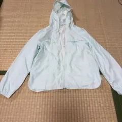 エニィファム　パーカー　薄い緑色140