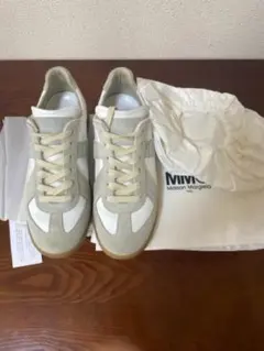 Item thumbnail for item c5dd3a73-79c8-4ca8-b3e2-674a47fdaa8e