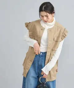 フリル付きベージュベスト coenのサムネイル
