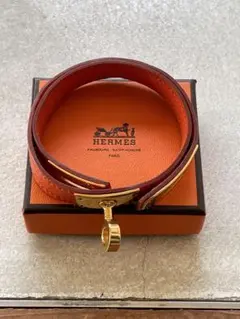 美品 希少 HERMES ゴールド ネイビー バングル 美品 希少 HERMES ゴールド ネイビー バングル - メルカリ