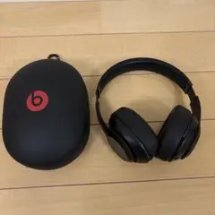 beats studio3 wirelessヘッドホンのサムネイル