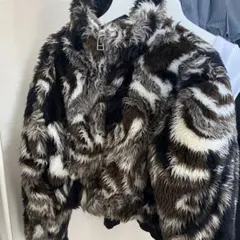 新品未使用　EMODA ファーコート 2025年最新】EMODA 毛皮・ファーコートの人気アイテム - メルカリ