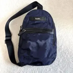 【美品】⭐️MICHAEL KORS⭐️ネイビー 迷彩柄 ショルダーバッグ