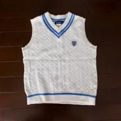 みー＊様専用　ファミリア ベスト (色：白地にブルーのライン・サイズ120cm)