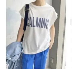 スピックアンドスパン CALMINGフレンチTシャツ ロゴ オーバーサイズのサムネイル