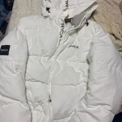 RVCA ダウン　ホワイト