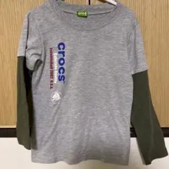 クロックス　長袖　シャツ　ロンＴ　グレー　カーキ　１１０　キッズ　男の子