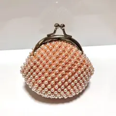 ハンドメイド パール調 ビーズがま口 ポーチ(淡いオレンジ)