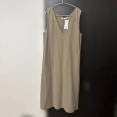 ユニクロ　新品ジャンパースカート