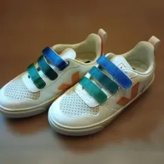 n*a様 最終値下げ済　VEJA カラフルスニーカー　キッズのサムネイル