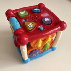 英語知育玩具 VTech Busy Learners アクティビティキューブ