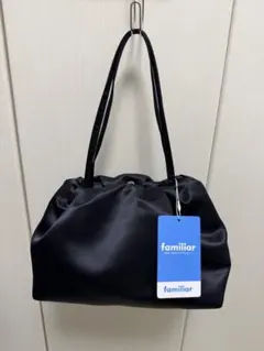 yori familiar マシュマロクラッチバッグ - メルカリ